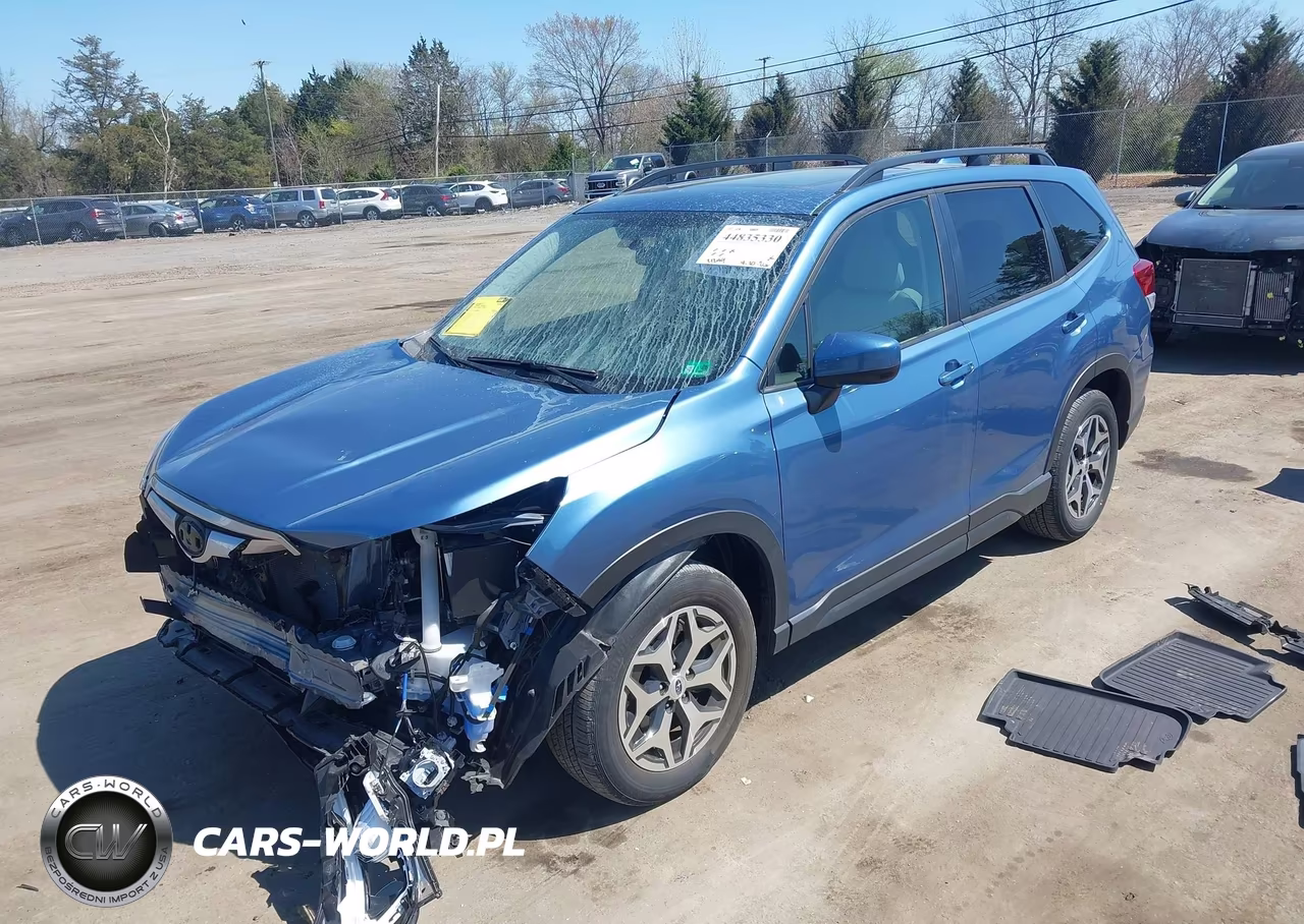 2021 Subaru Forester Premium VIN:JF2SKAFCXMH564421 - 2