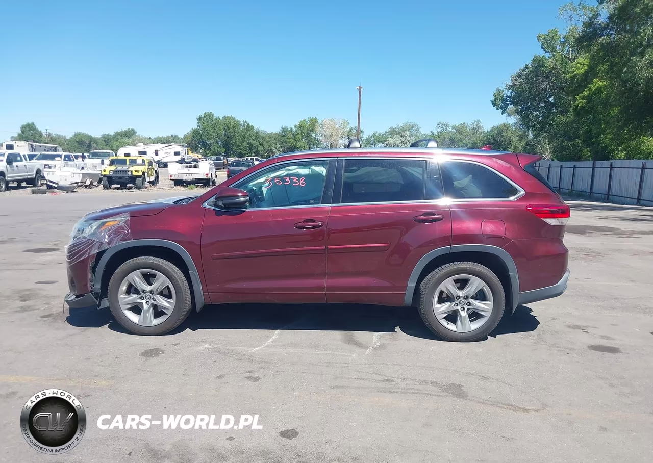 2018 Toyota Highlander Limited VIN:5TDDZRFH6JS869581 - 15