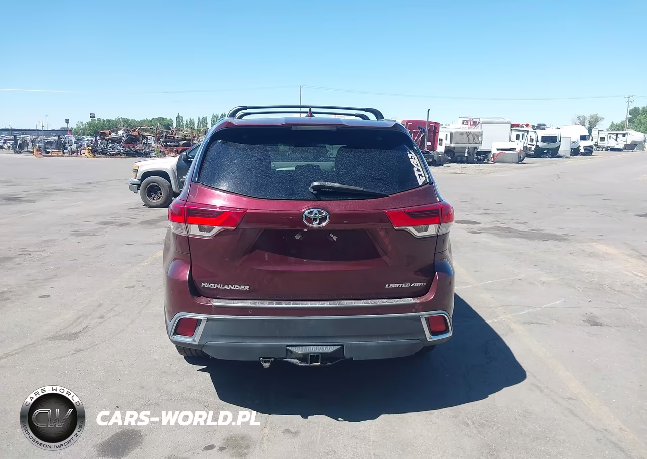 2018 Toyota Highlander Limited VIN:5TDDZRFH6JS869581 - 17