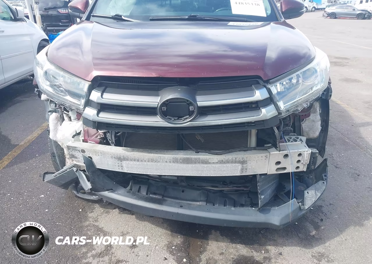 2018 Toyota Highlander Limited VIN:5TDDZRFH6JS869581 - 6