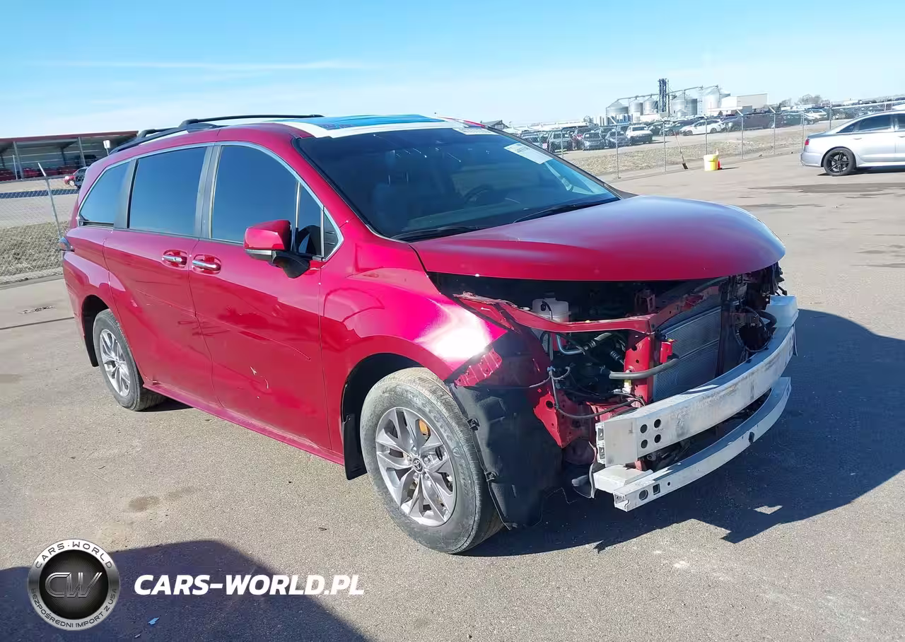 2024 Toyota Sienna Xle