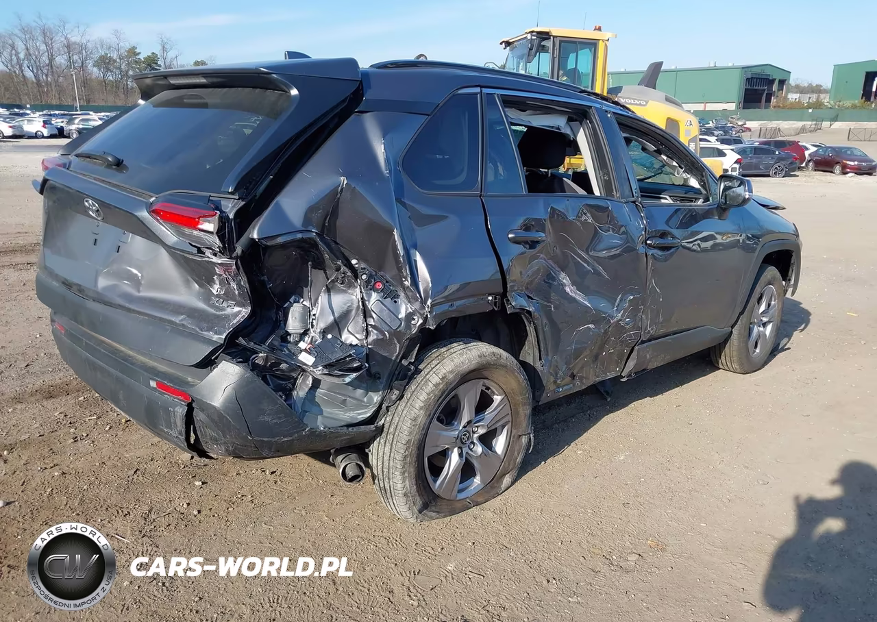 2025 Toyota Rav4 Xle VIN:2T3P1RFV9SW513409 - 4