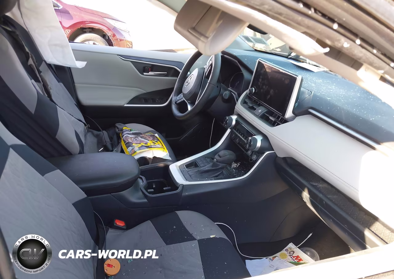 2025 Toyota Rav4 Xle VIN:2T3P1RFV9SW513409 - 5