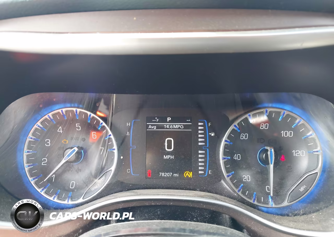 2019 Chrysler Pacifica Touring L VIN:2C4RC1BG2KR532759 - 7
