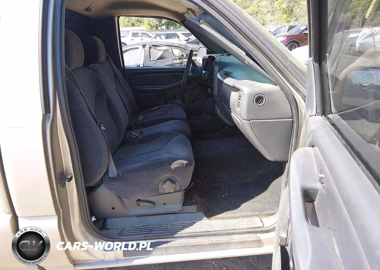 2000 GMC Sierra 1500 Sl VIN:1GTEC14W3YZ328604 - 5