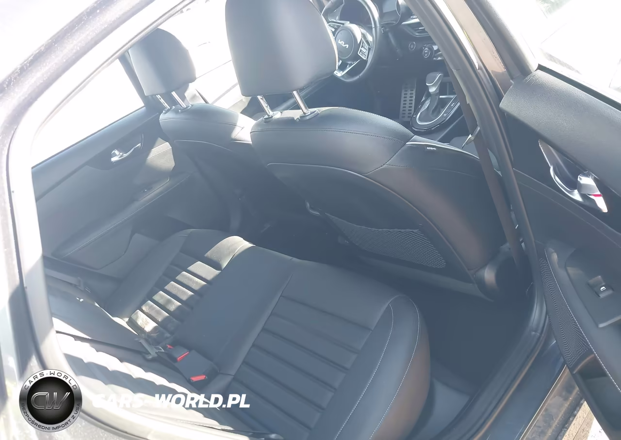 2023 Kia Forte Gt-Line VIN:3KPF54AD1PE671795 - 8