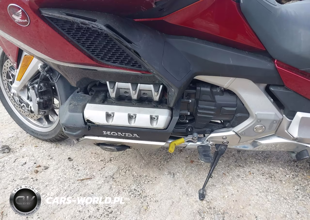 2021 Honda Gl1800 VIN:JH2SC7909MK300326 - 9