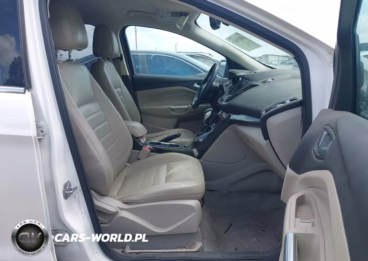 2014 Ford Escape Titanium VIN:1FMCU0J95EUA76792 - 5