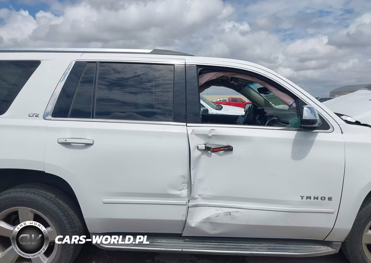 2016 Chevrolet Tahoe Ltz VIN:1GNSCCKC2GR277108 - 13