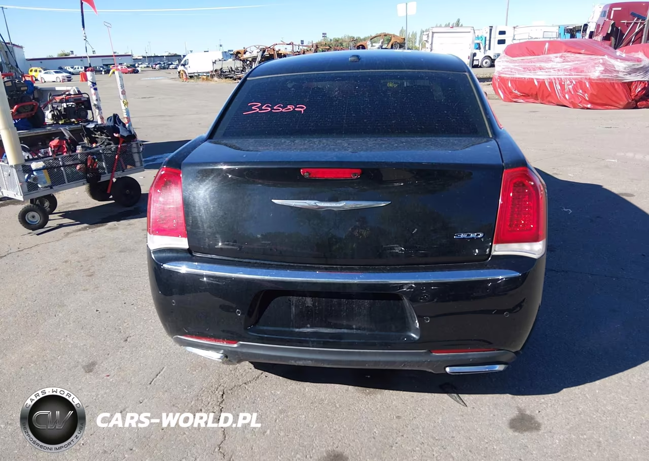 2016 Chrysler 300 Touring VIN:2C3CCAAG2GH190500 - 17