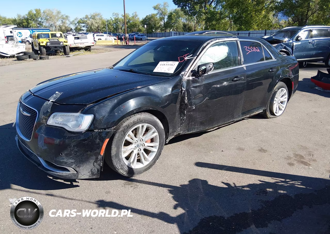 2016 Chrysler 300 Touring VIN:2C3CCAAG2GH190500 - 2