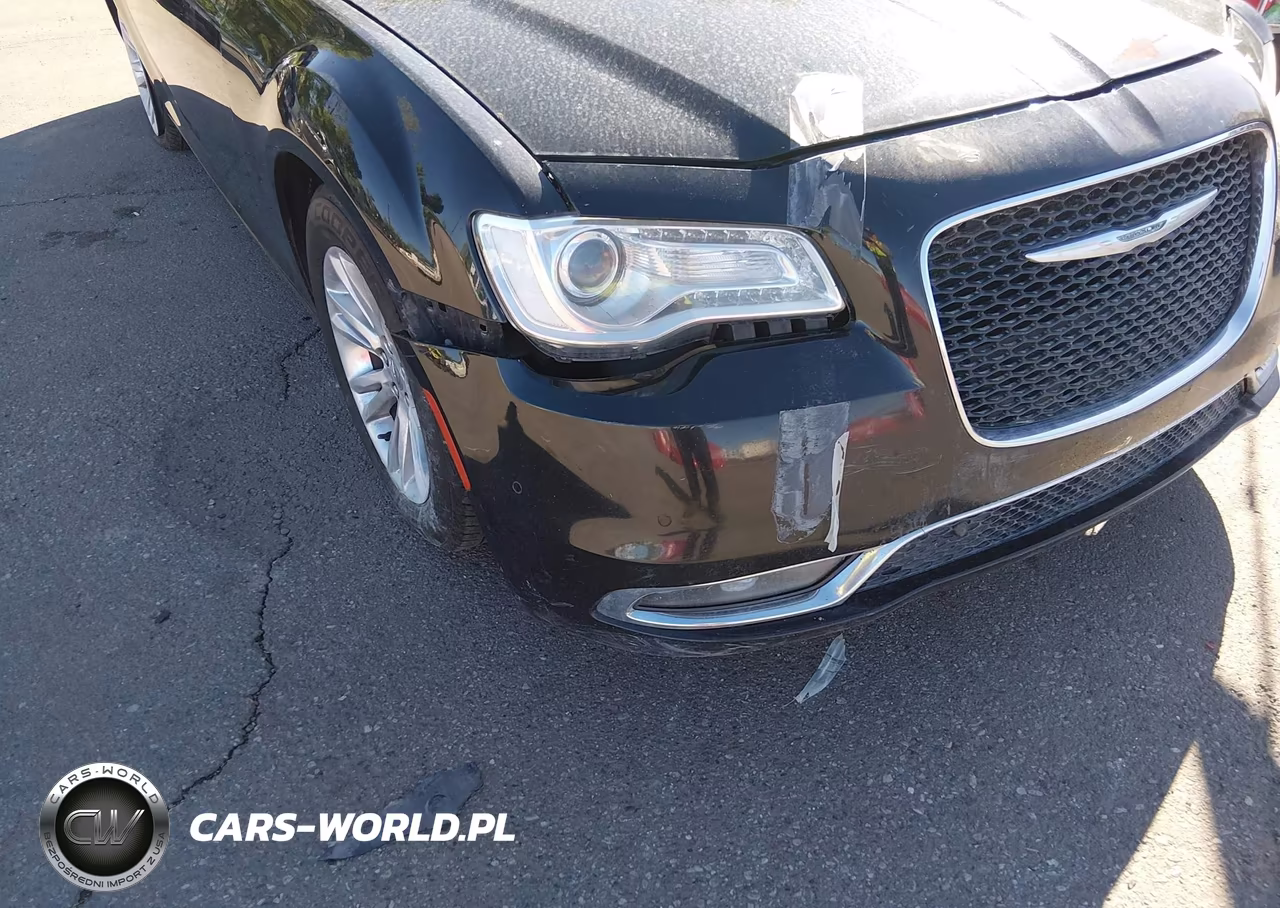 2016 Chrysler 300 Touring VIN:2C3CCAAG2GH190500 - 6