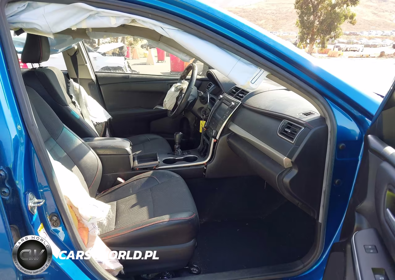 2017 Toyota Camry Se VIN:4T1BF1FK8HU704016 - 5