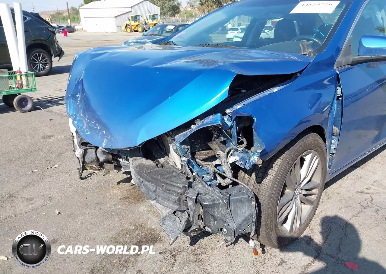 2017 Toyota Camry Se VIN:4T1BF1FK8HU704016 - 6