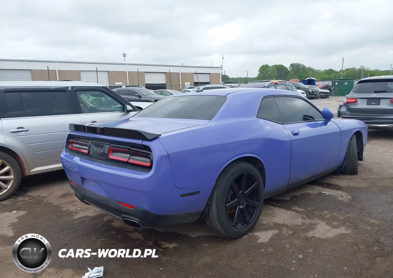 2016 Dodge Challenger Sxt VIN:2C3CDZAG4GH309689 - 4