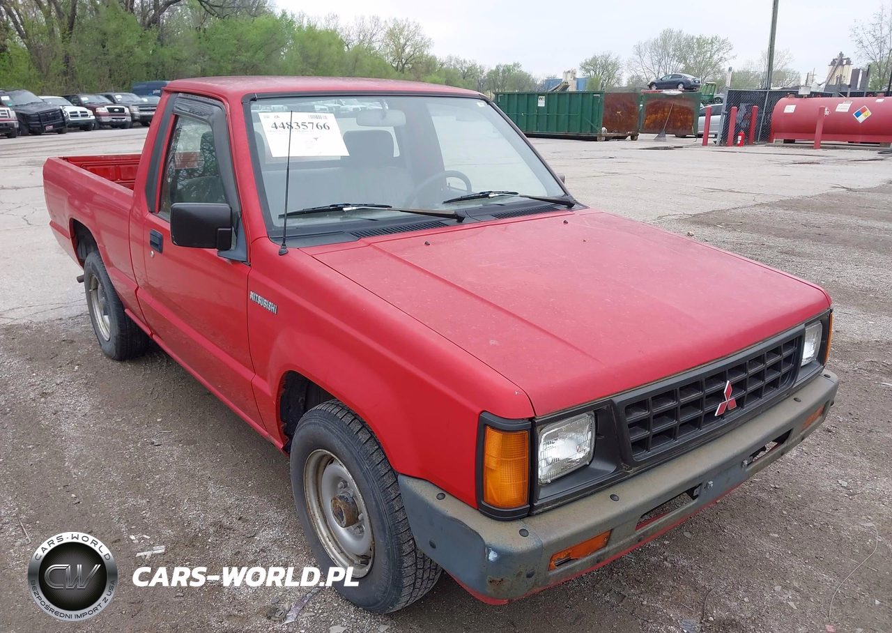 1990 Mitsubishi Mighty Max - S