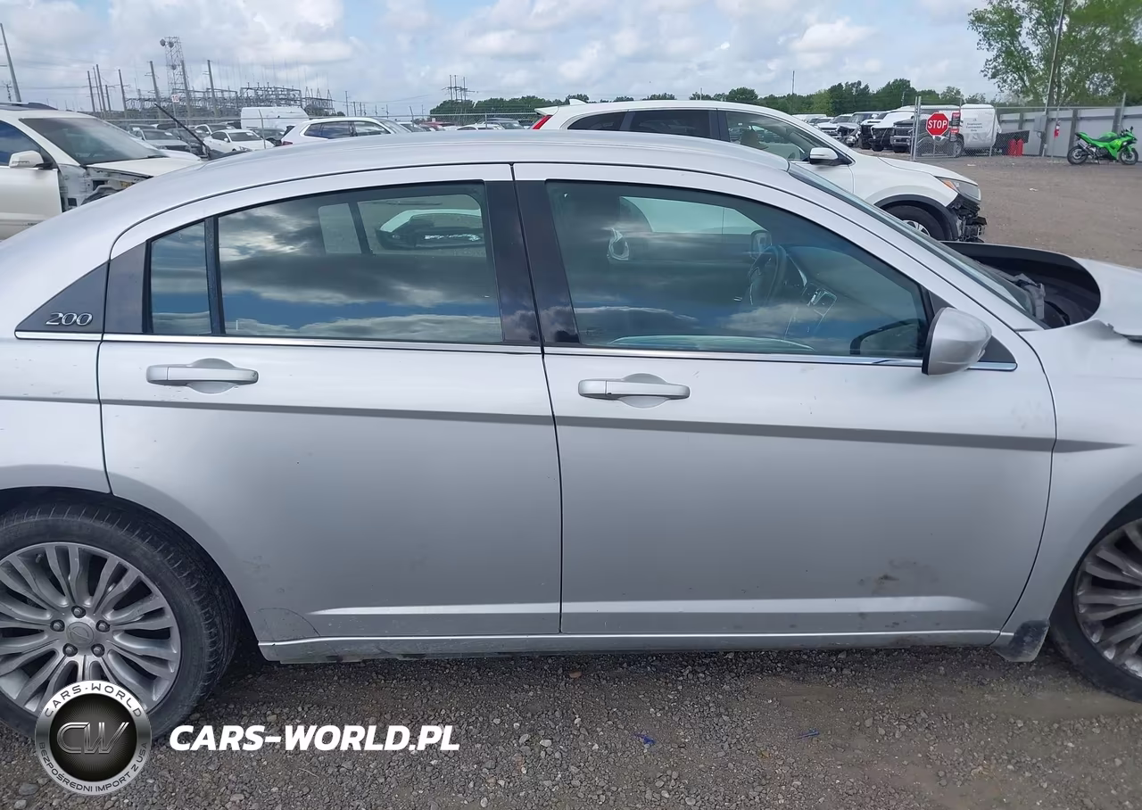 2012 Chrysler 200 Lx VIN:1C3CCBAB8CN155536 - 14