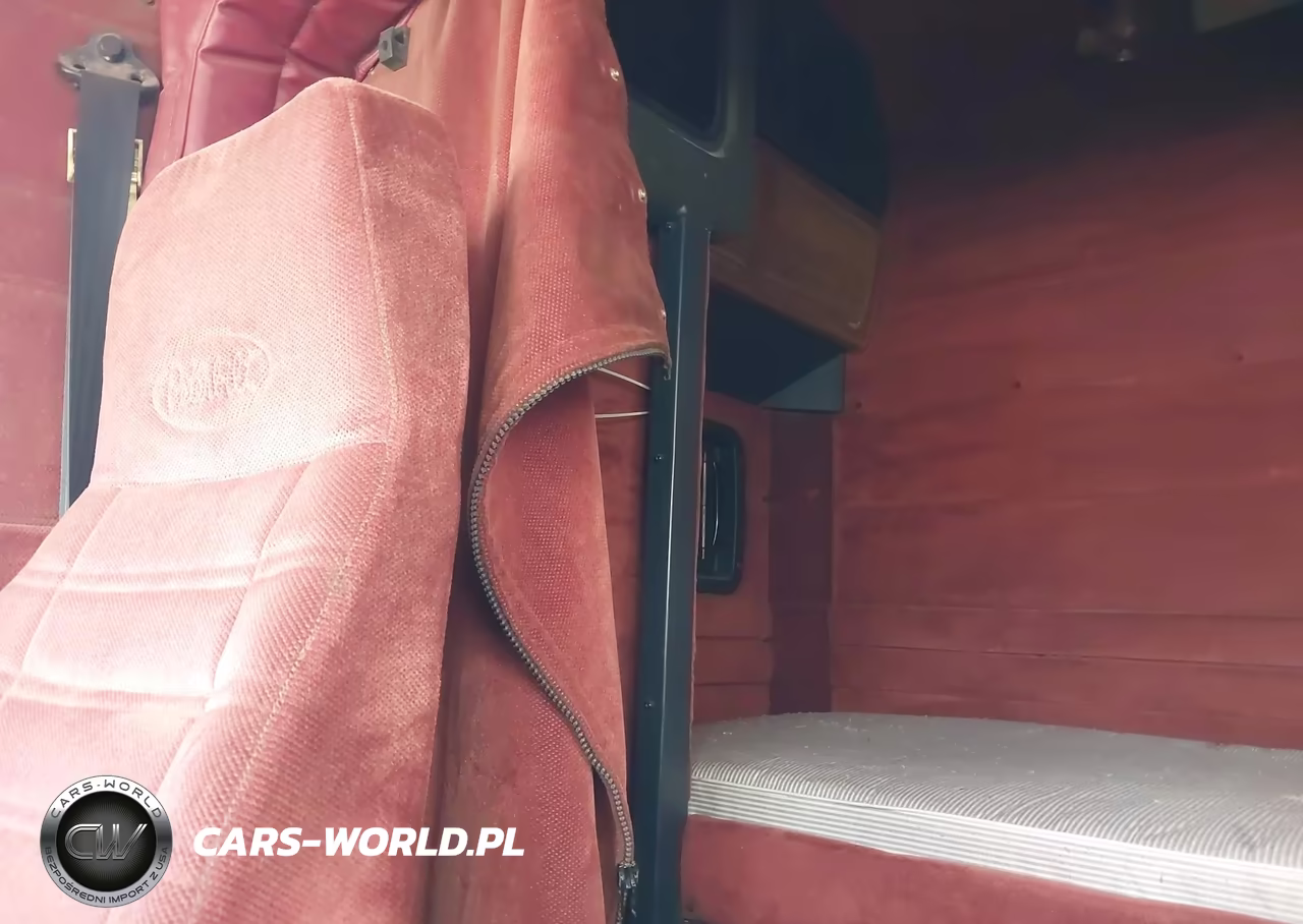 1994 Peterbilt 379 VIN:1XP5DB9X1RD357018 - 6