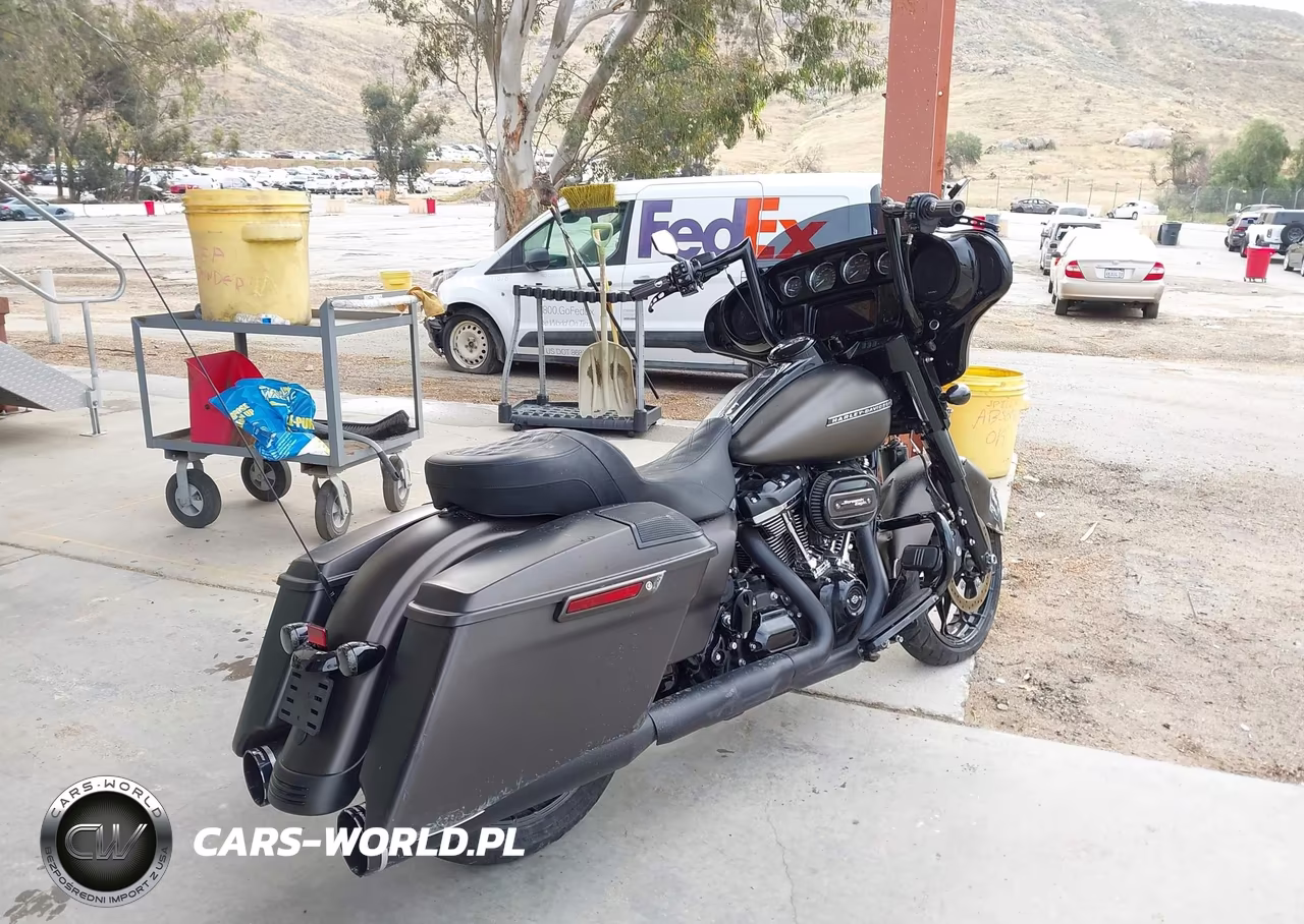 2020 Harley-Davidson Flhxs VIN:1HD1KRP24LB675237 - 4