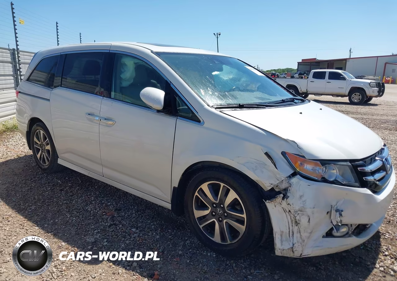 2016 Honda Odyssey Touring-Touring Elite