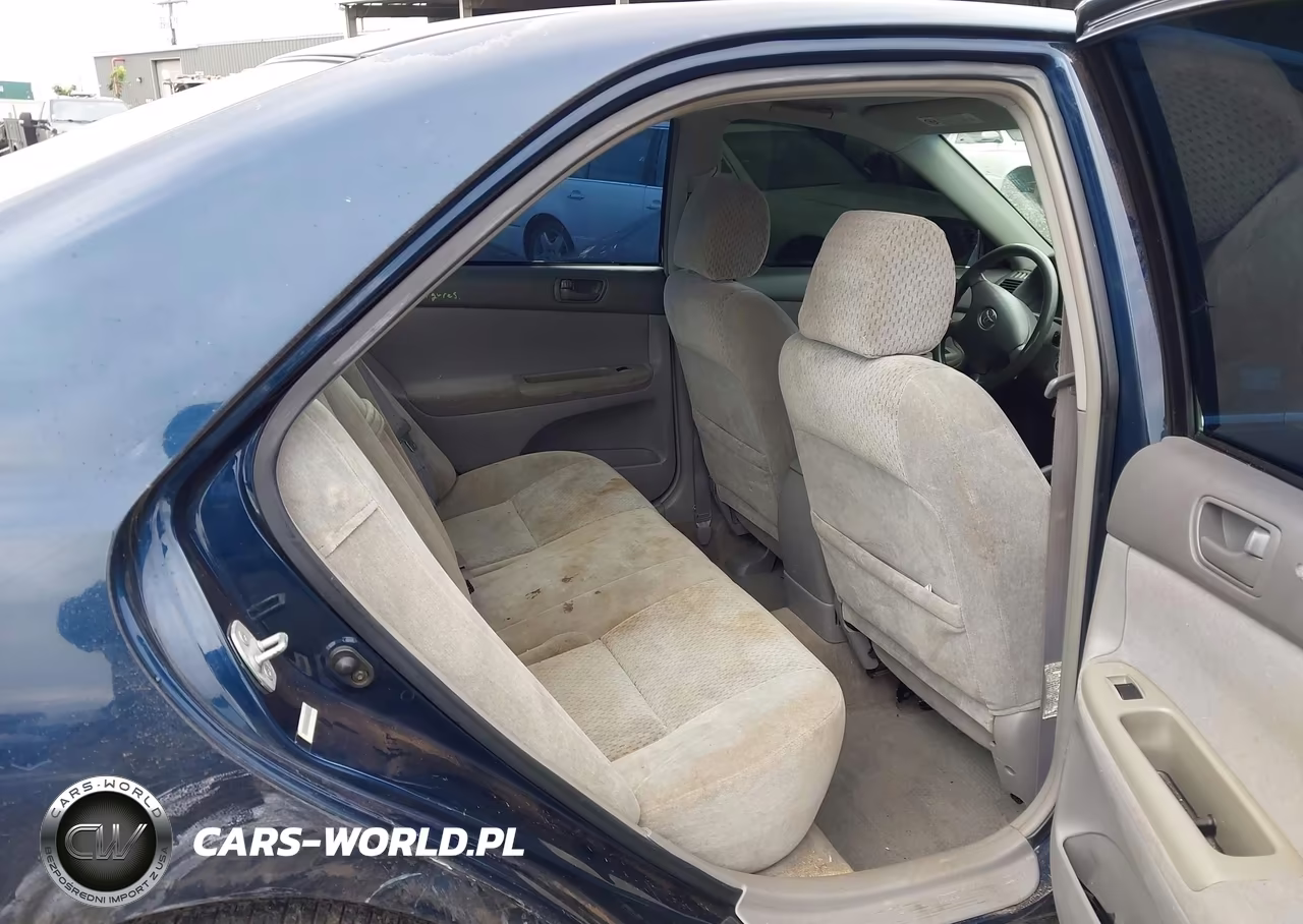 2003 Toyota Camry Le VIN:4T1BE32K53U252118 - 8