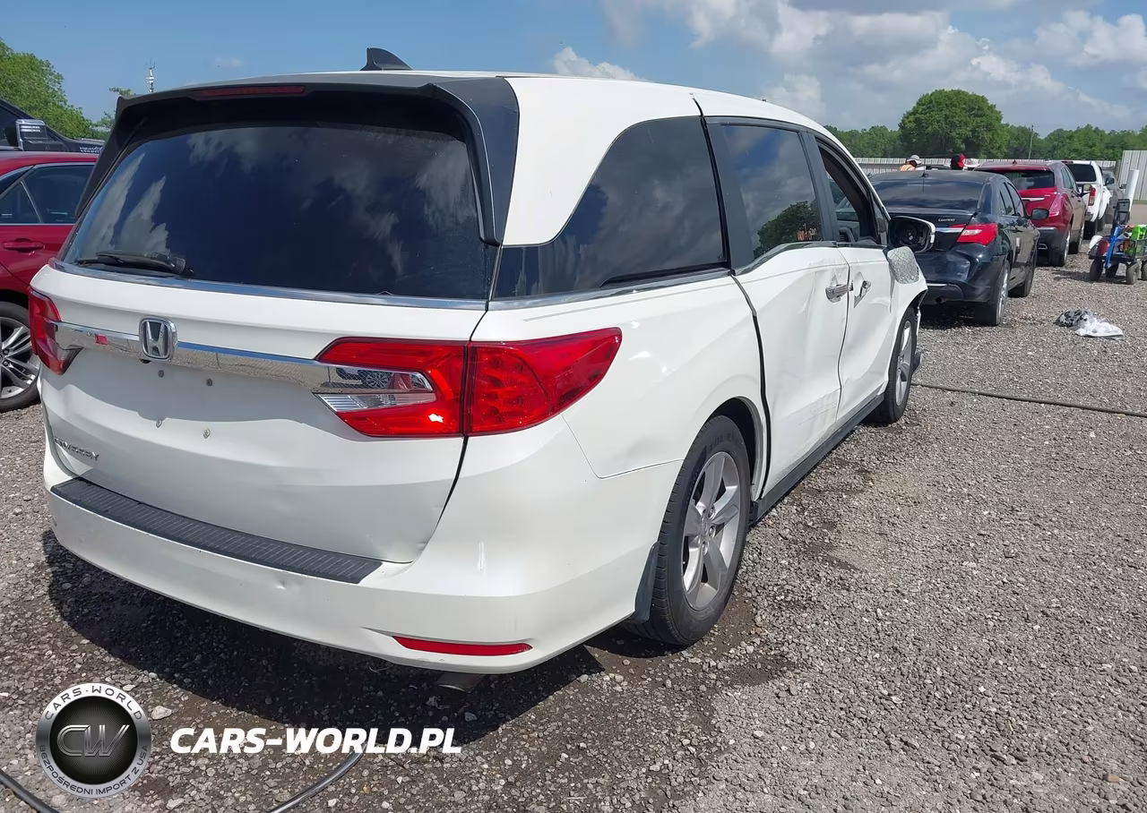 2018 Honda Odyssey Ex-L VIN:5FNRL6H76JB090695 - 4