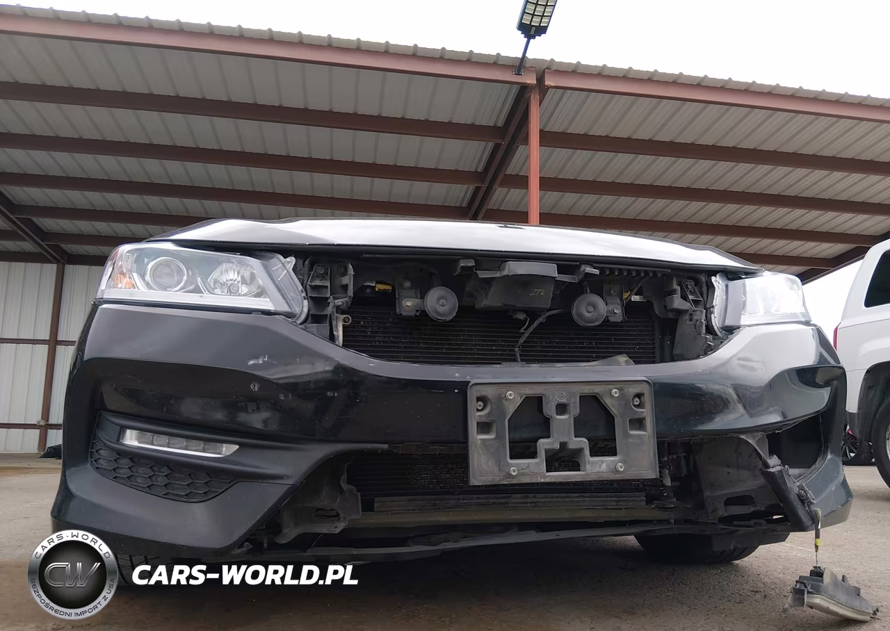 2016 Honda Accord Sport VIN:1HGCR2F52GA155916 - 6