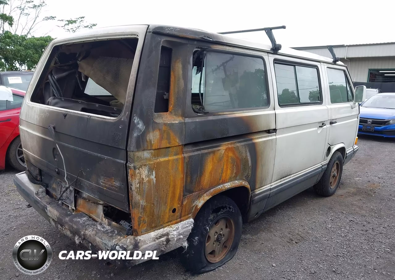 1990 Volkswagen Vanagon Bus VIN:WV2YB0258LG104416 - 16