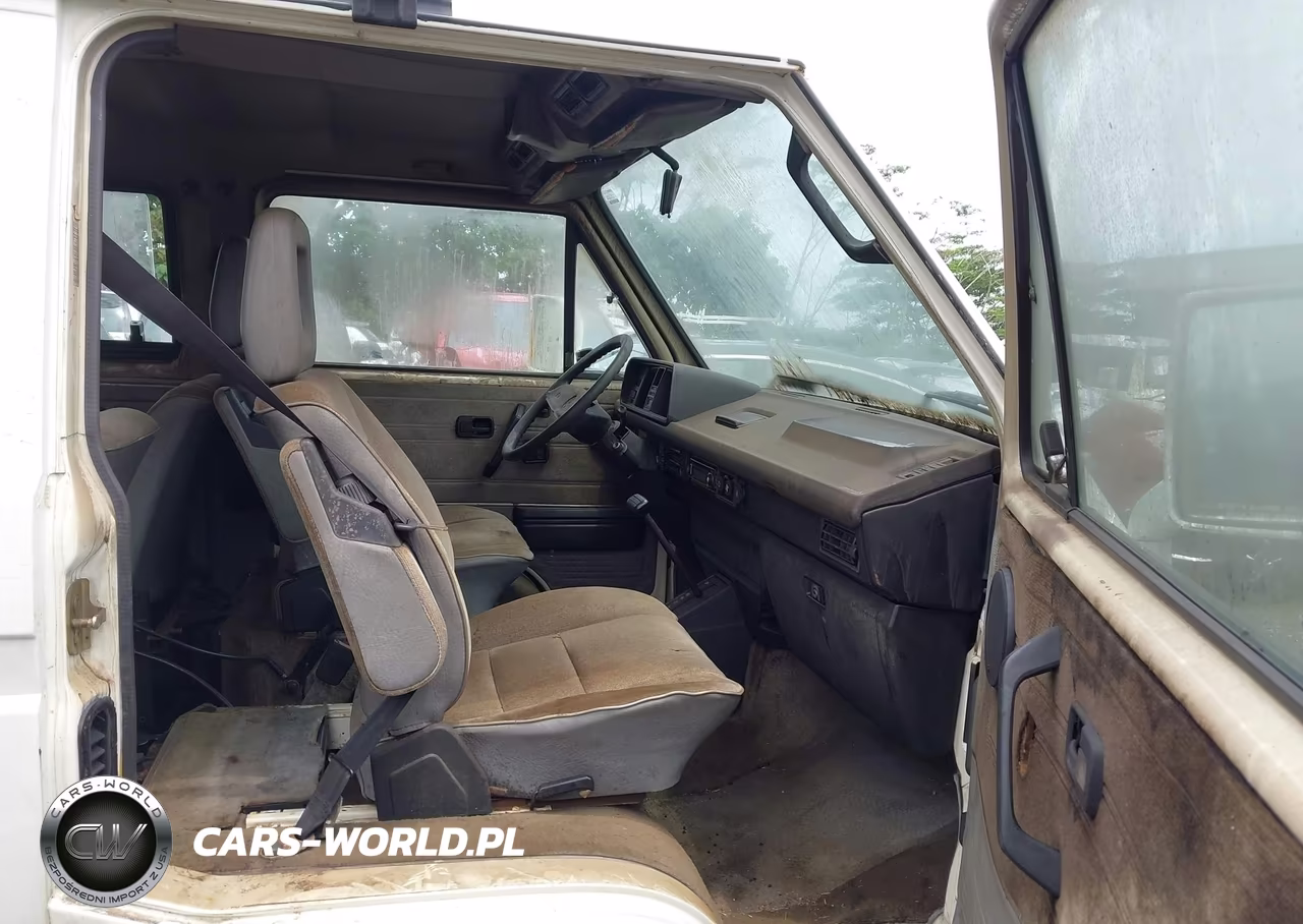 1990 Volkswagen Vanagon Bus VIN:WV2YB0258LG104416 - 5