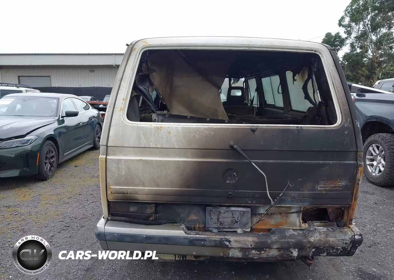 1990 Volkswagen Vanagon Bus VIN:WV2YB0258LG104416 - 6