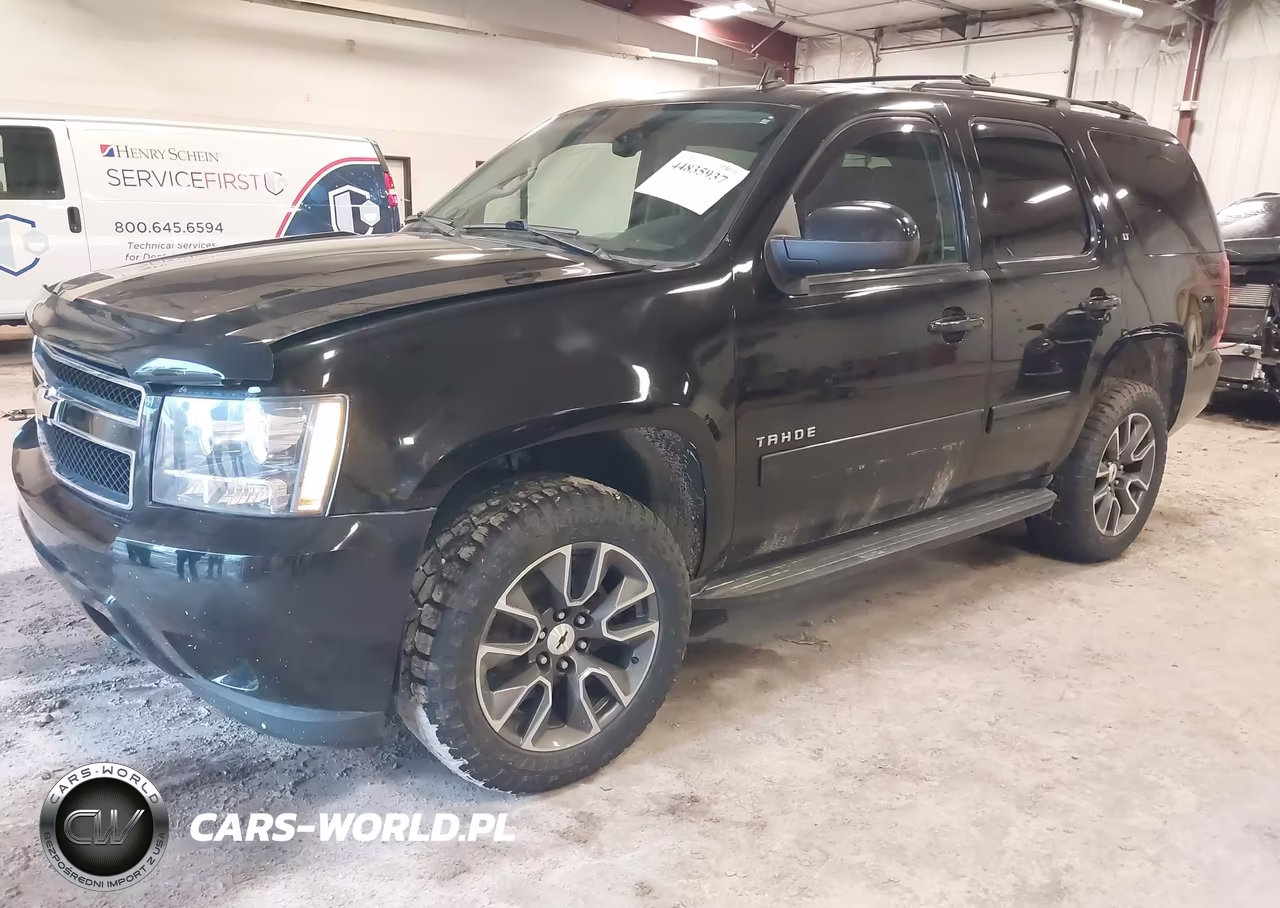 2013 Chevrolet Tahoe Lt VIN:1GNSKBE06DR195893 - 2