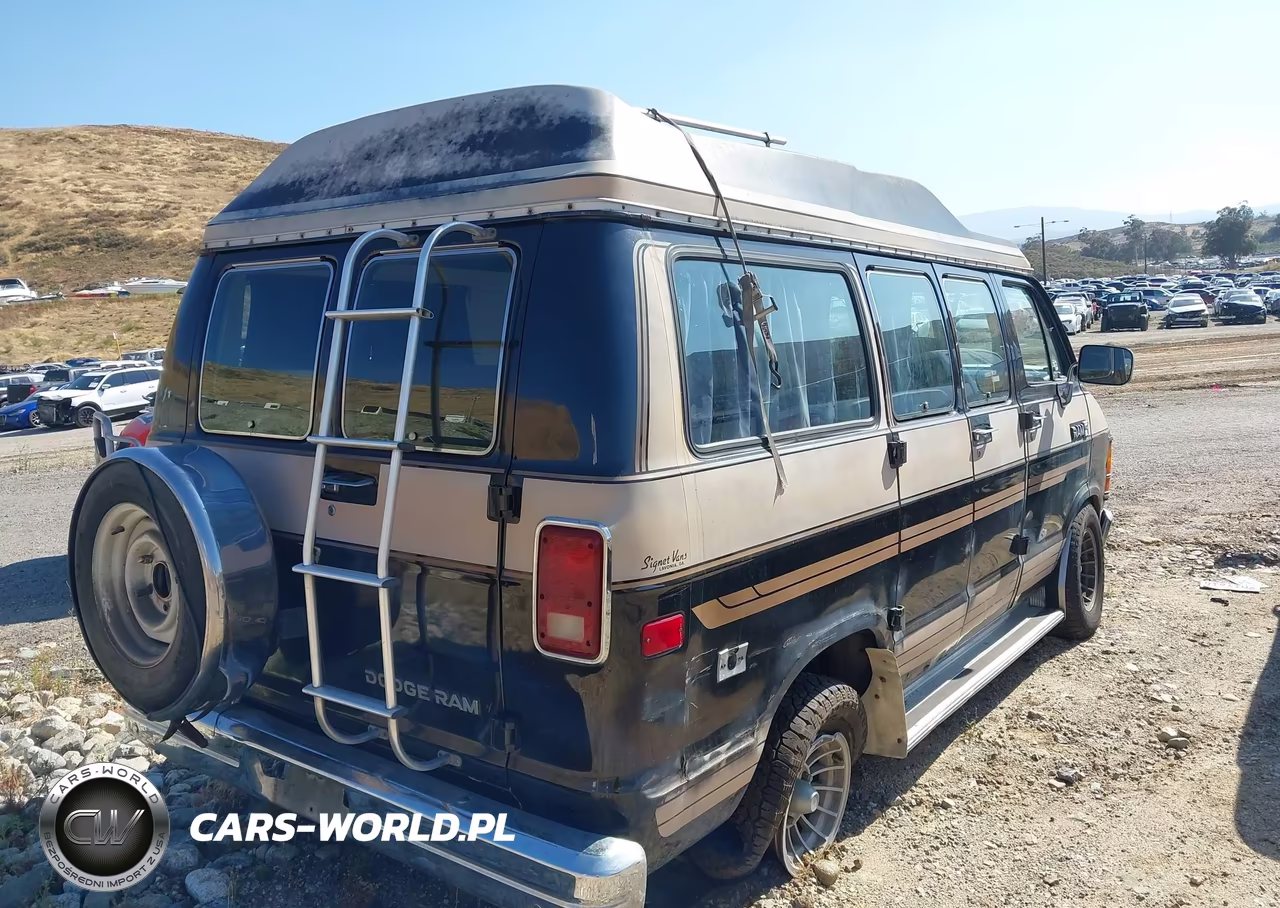 1988 Dodge Ram Van B150 VIN:2B6FB13Y6JK124094 - 4