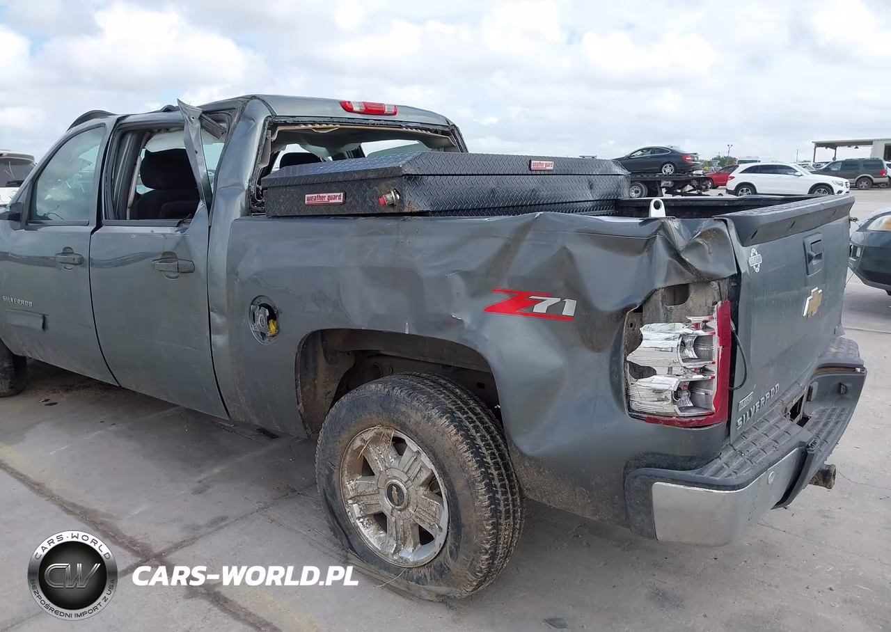 2011 Chevrolet Silverado 1500 Lt VIN:3GCPCSE08BG202318 - 12