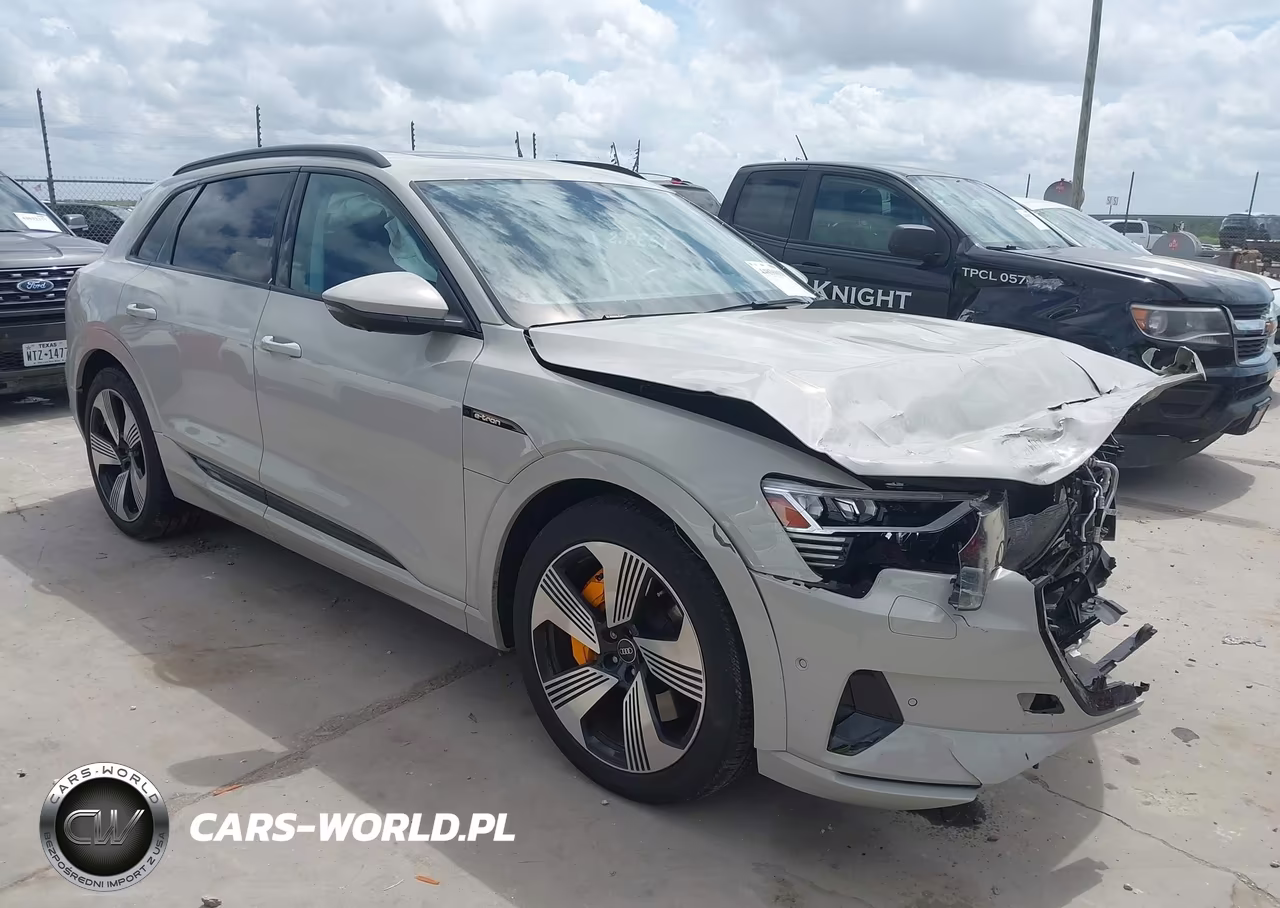2022 Audi E-Tron Premium Plus Quattro – zdjęcie 1 z 17
