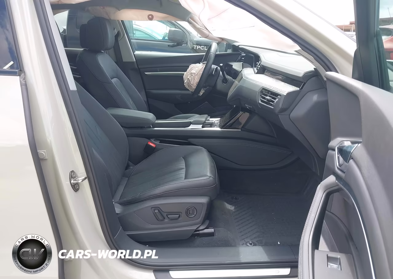 2022 Audi E-Tron Premium Plus Quattro VIN:WA1LAAGE7NB009110 - 5