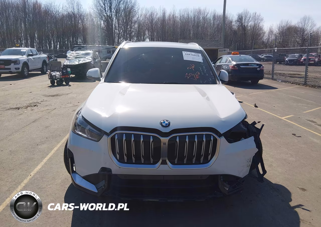 2026 BMW X1 xDrive28I VIN:WBX73EF04T5516821 - 13