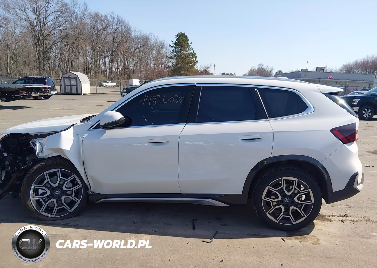 2026 BMW X1 xDrive28I VIN:WBX73EF04T5516821 - 15