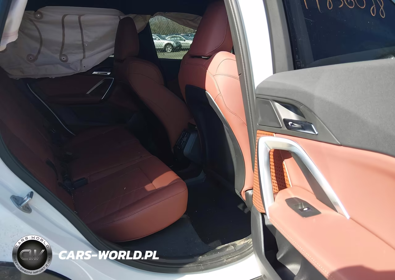 2026 BMW X1 xDrive28I VIN:WBX73EF04T5516821 - 8