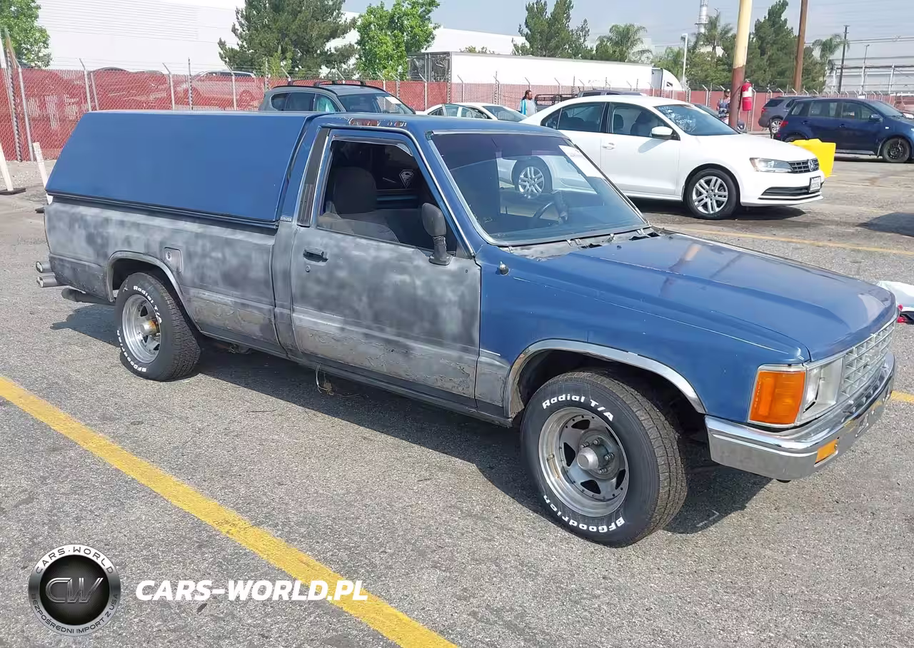 1986 Toyota Pickup 1-2 Ton Rn55
