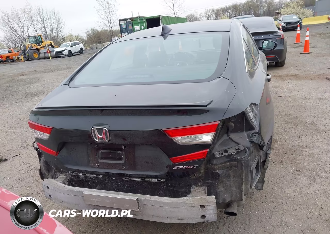 2018 Honda Accord Sport VIN:1HGCV1F30JA148698 - 16