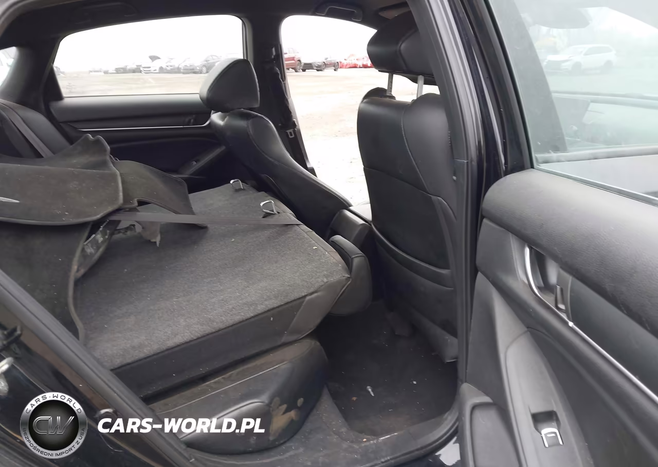 2018 Honda Accord Sport VIN:1HGCV1F30JA148698 - 8