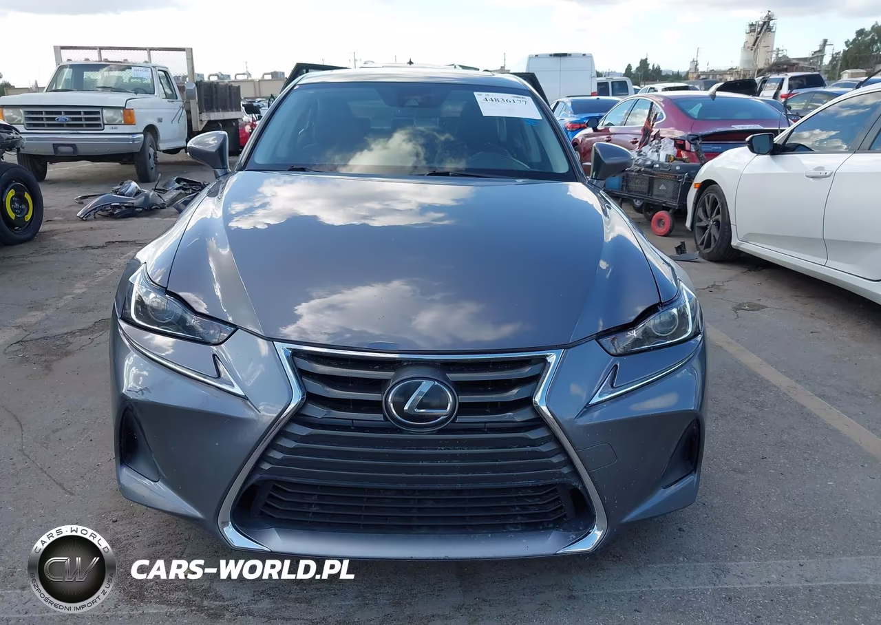 2018 Lexus Is 300 VIN:JTHBA1D2XJ5067134 - 13