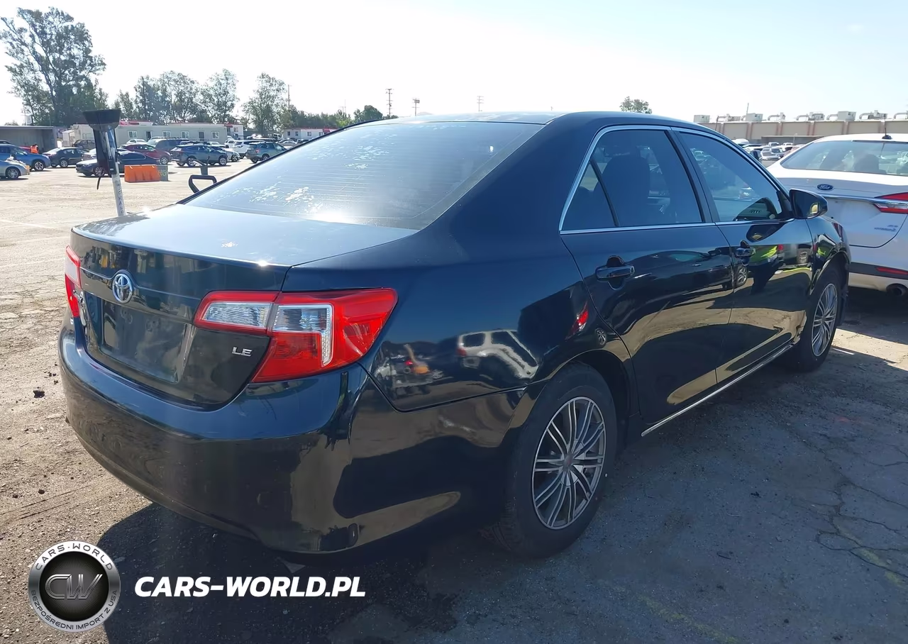 2012 Toyota Camry Le VIN:4T4BF1FK9CR157708 - 4