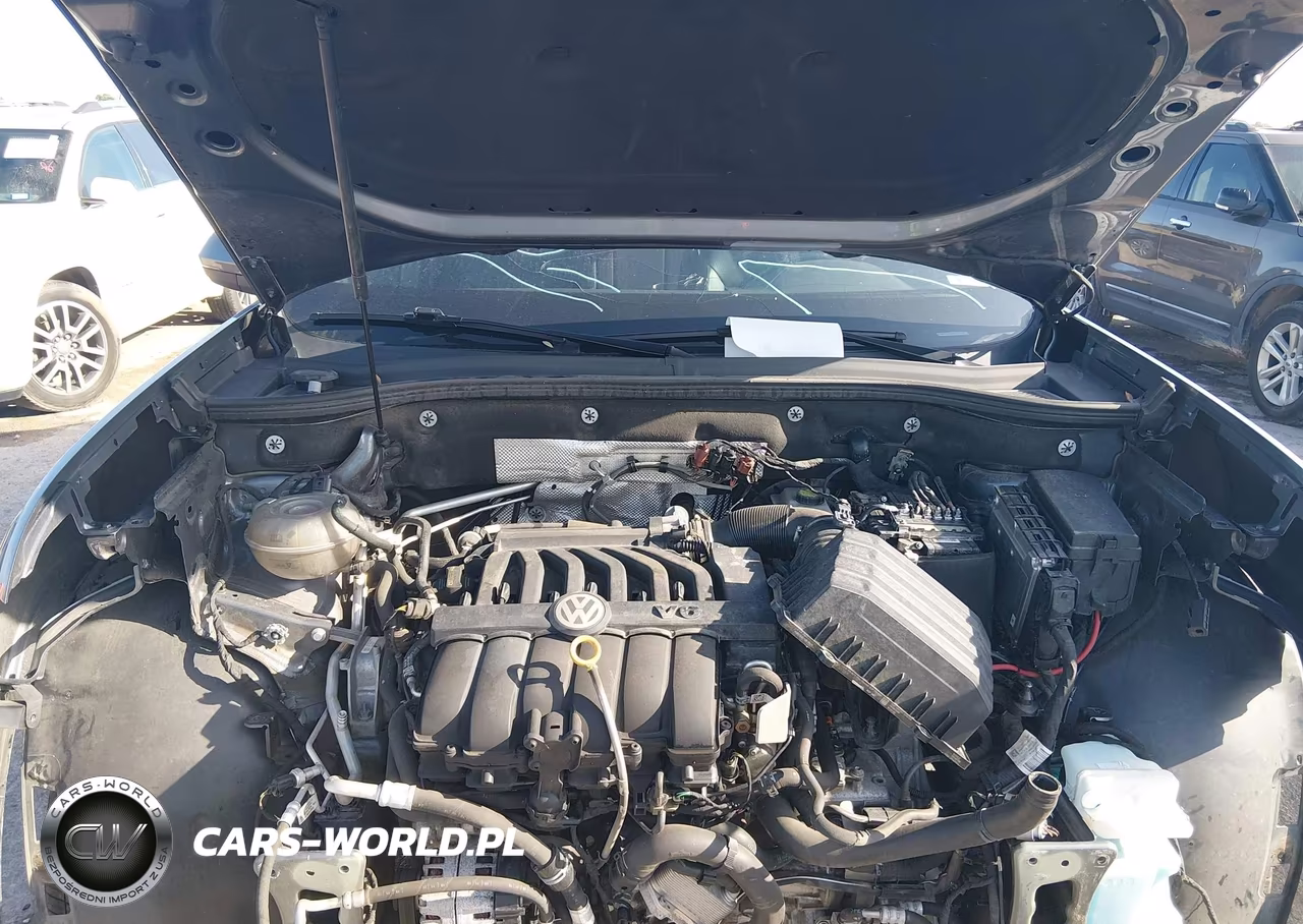 2020 Volkswagen Atlas Cross Sport 3.6L V6 Sel R-Line VIN:1V2RE2CA5LC218221 - 10