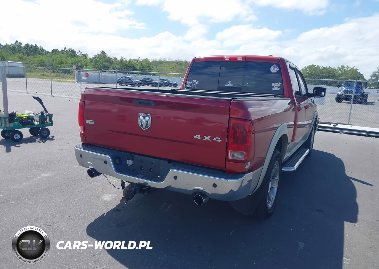2010 Dodge Ram 1500 Laramie VIN:1D7RV1GT3AS254103 - 4