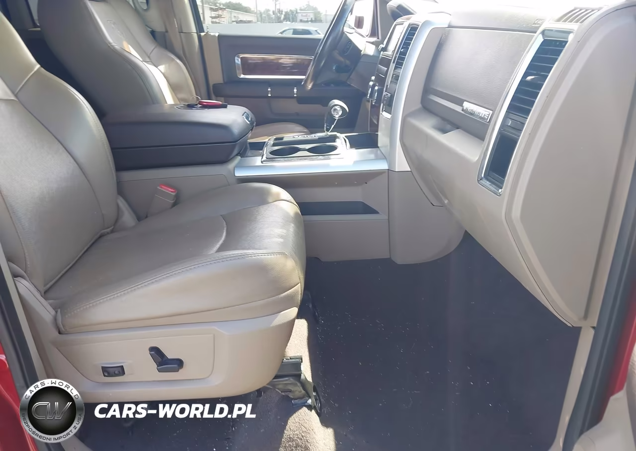 2010 Dodge Ram 1500 Laramie VIN:1D7RV1GT3AS254103 - 5