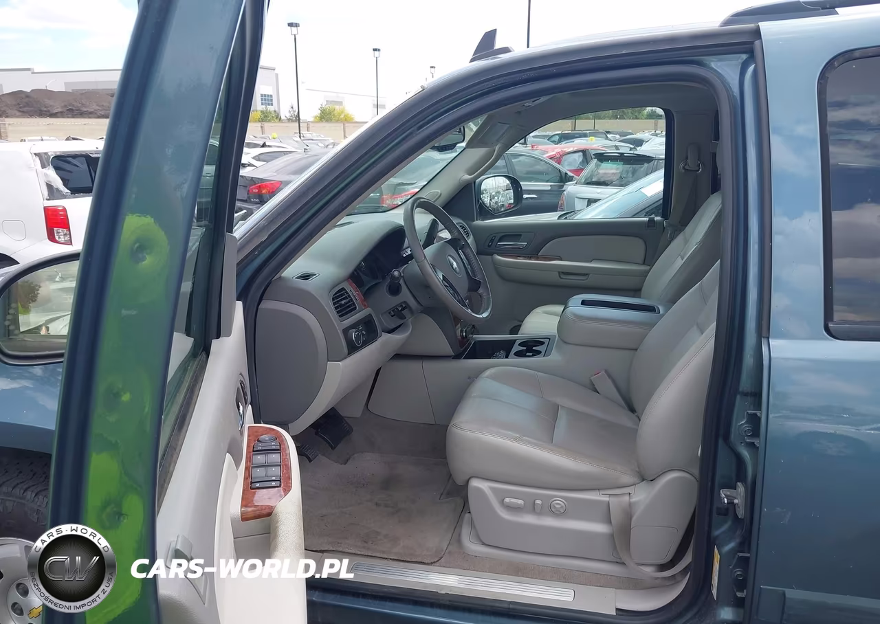 2008 Chevrolet Suburban 1500 Lt VIN:3GNFC16038G285208 - 5