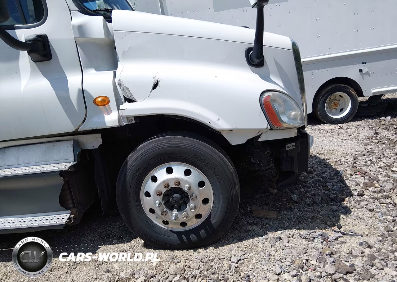 2019 Freightliner Cascadia 125 VIN:3AKJGLDR8KDKM2399 - 11