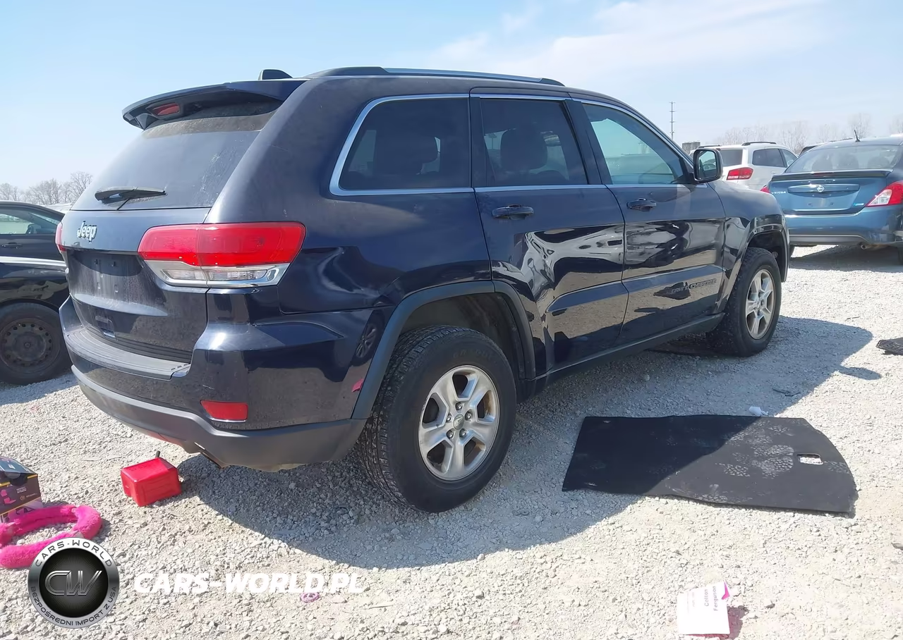 2014 Jeep Grand Cherokee Laredo VIN:1C4RJFAG2EC230387 - 4