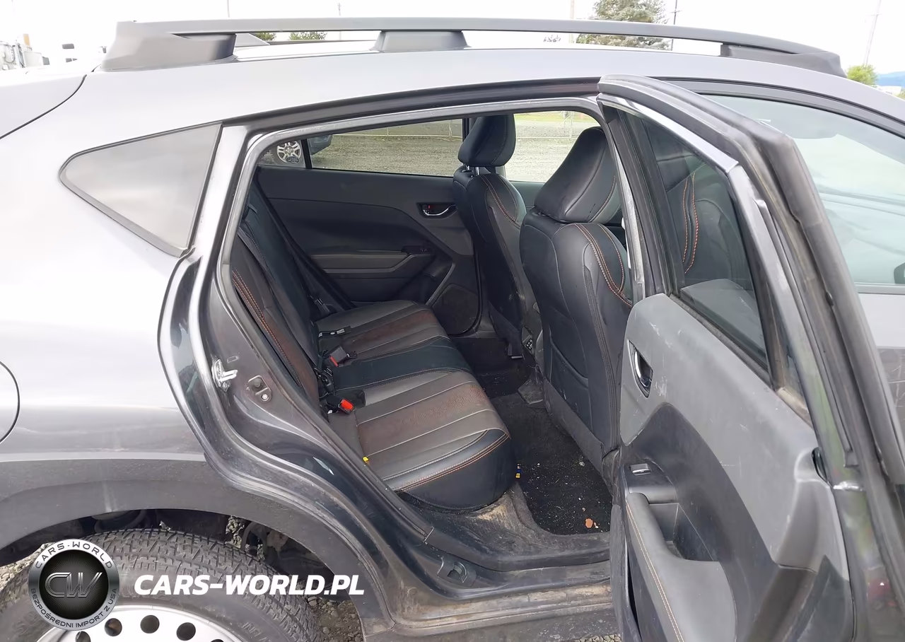 2024 Subaru Crosstrek Limited VIN:4S4GUHM67R3799136 - 8